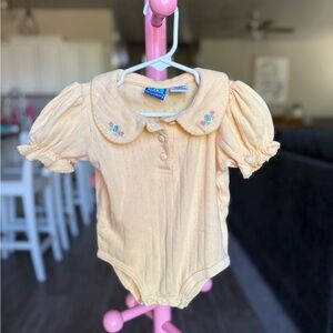 Vintage Sprockets Peach Embroidered Peter Pan Collar Onesie 6/9 Months